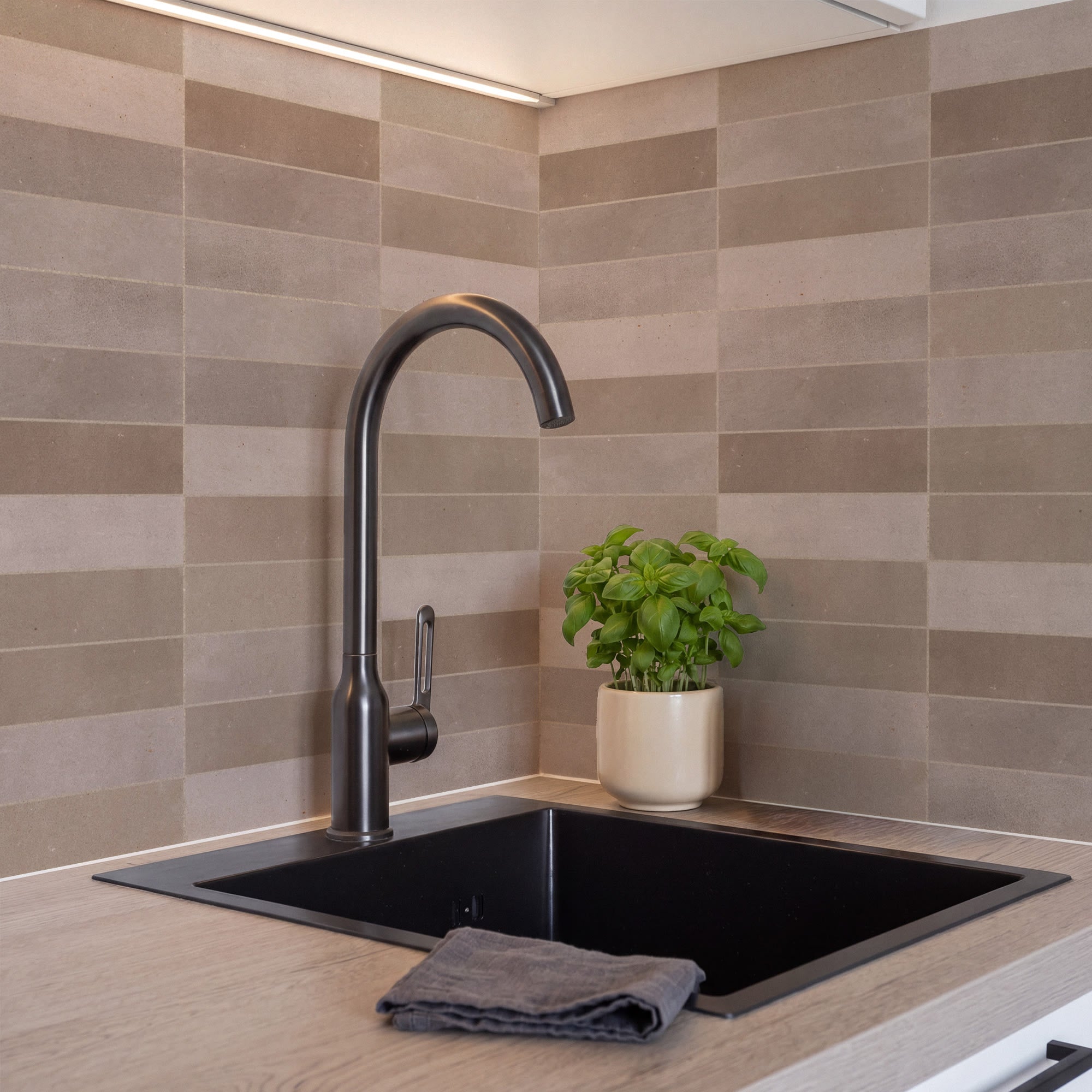 Carrelage effet Zellige Greige 20x6,5x0,85 cm Mat Serinor - Mur intérieur