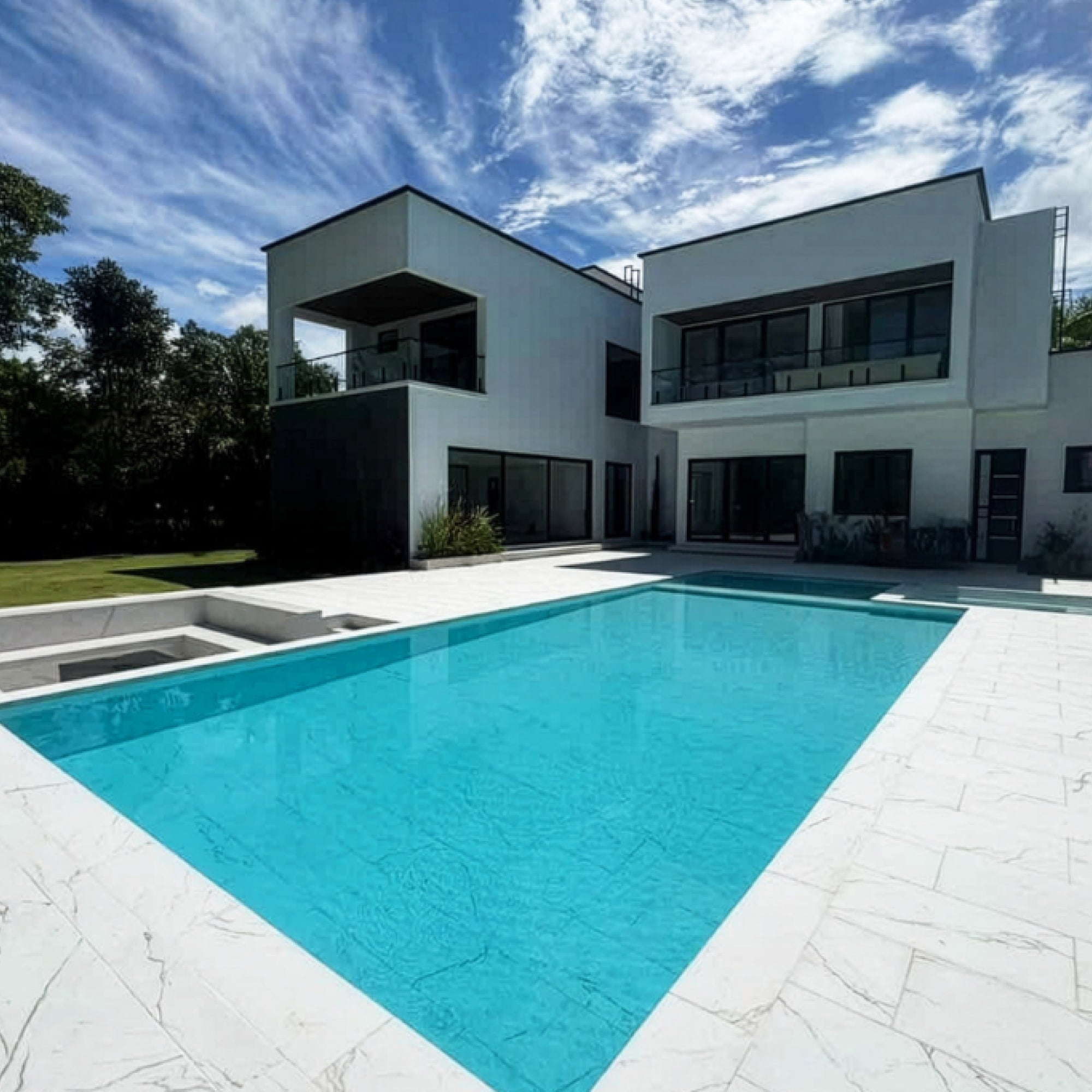 Carrelage Piscine effet Marbre Blanc Carrare 62,6x31x0,9 cm Capri