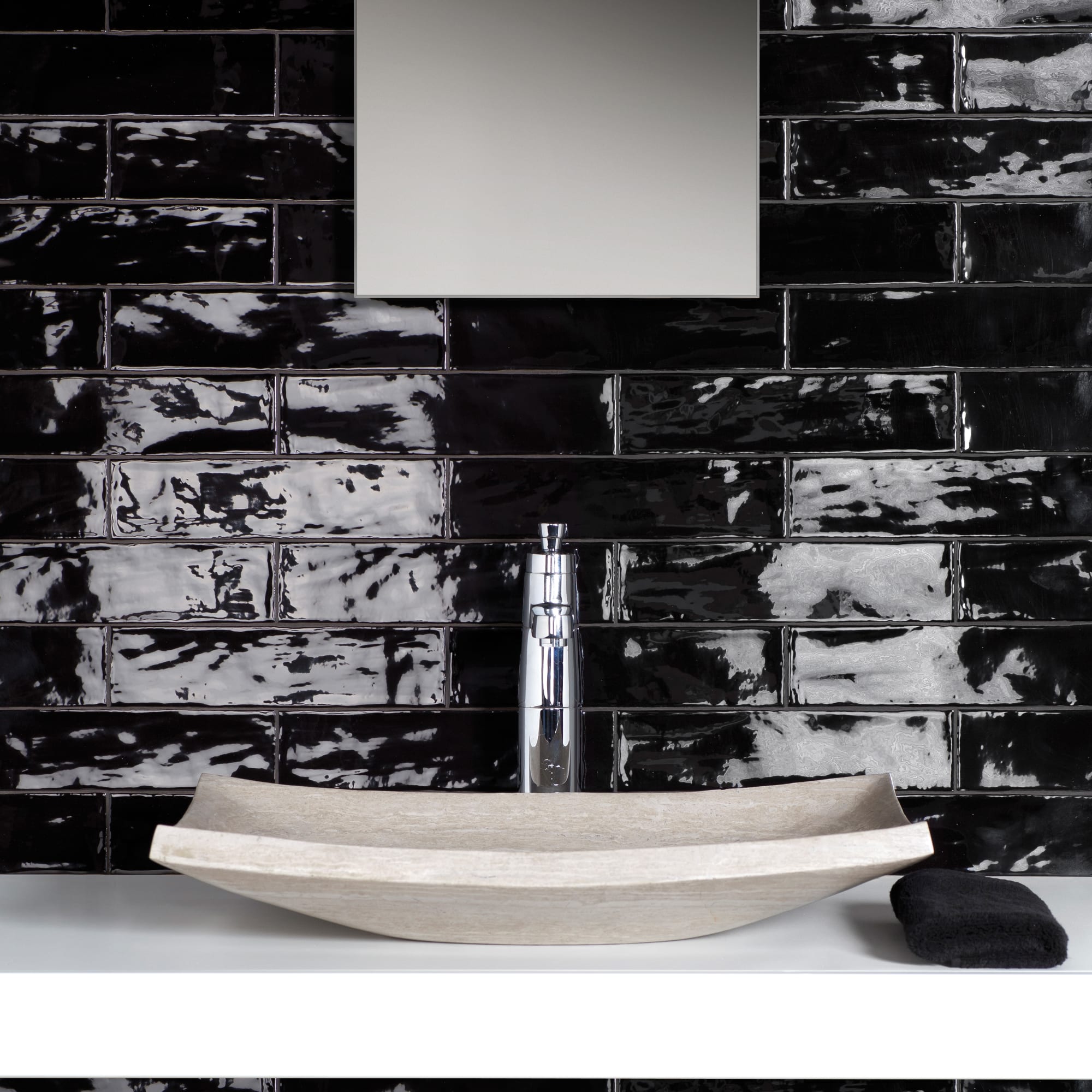 Carrelage effet Zellige Noir 30x7,5x0,82 cm Brillant Novaril - Mur intérieur