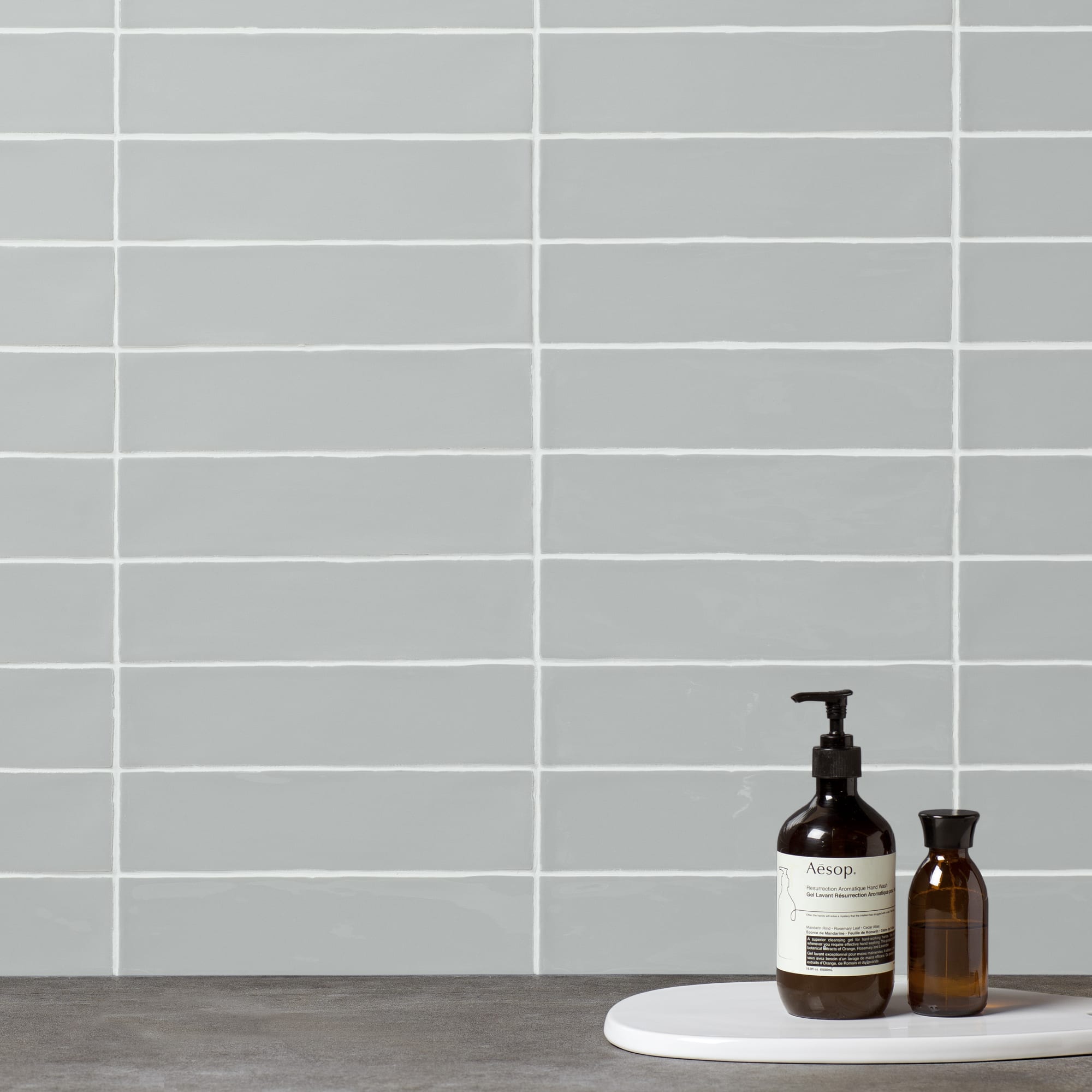 Carrelage effet Zellige Gris 30x7,5x0,82 cm Brillant Novaril - Mur intérieur