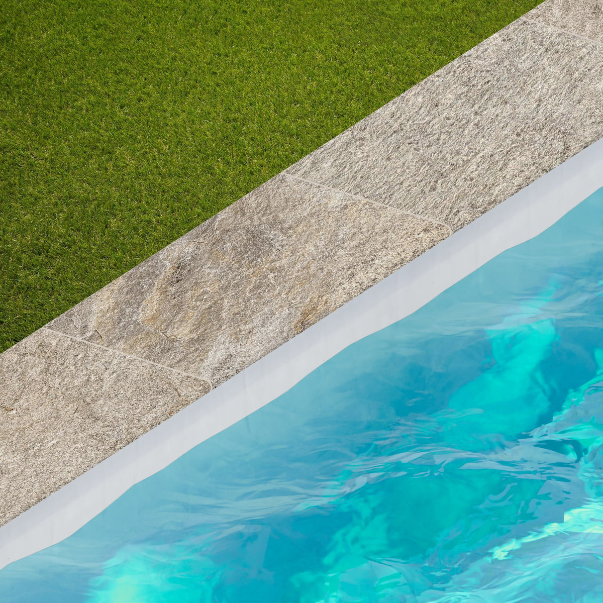 Margelle de piscine effet Pierre Quartzite Gris Argent 60x30x2 cm Bord 1/2 Rond Salvero